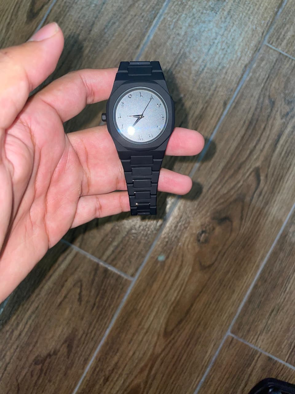 Men’s Stylish Black Aura Wrist Watch – Matte Finish with Arabic Numerals – Casual & Formal Fashion Watch