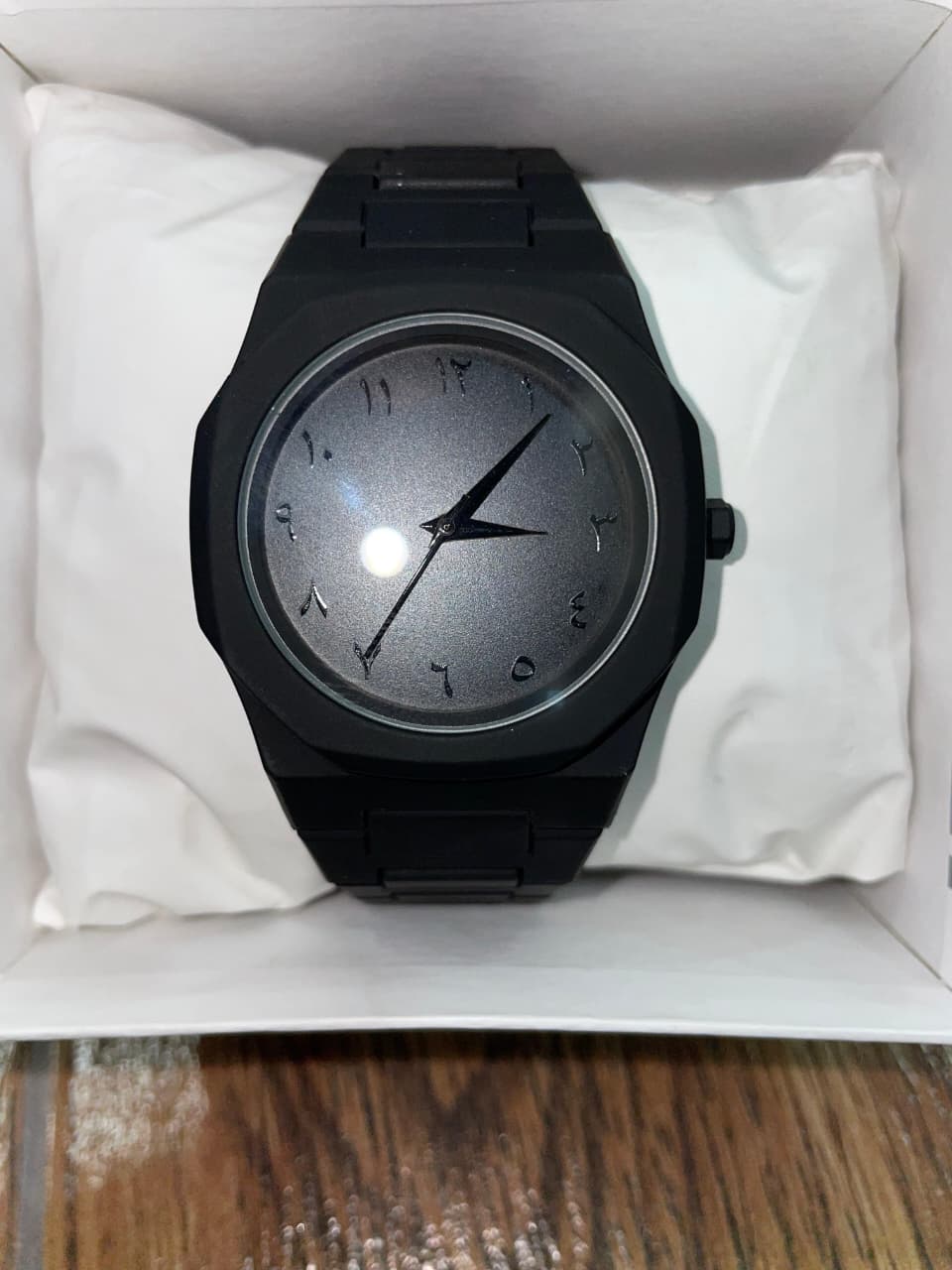 Men’s Stylish Black Aura Wrist Watch – Matte Finish with Arabic Numerals – Casual & Formal Fashion Watch